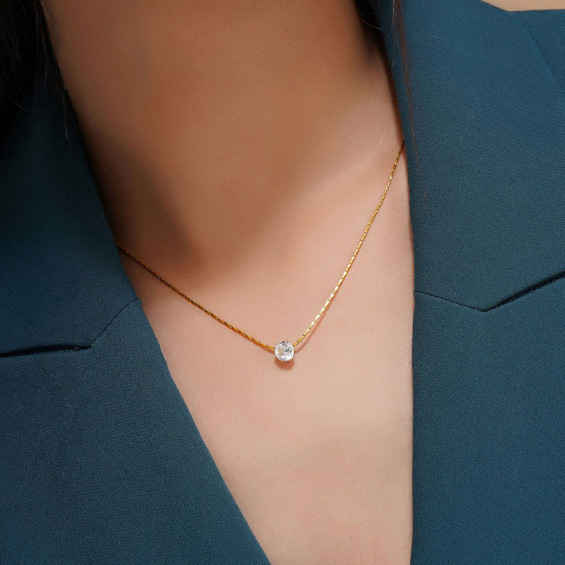 Soliter Necklace