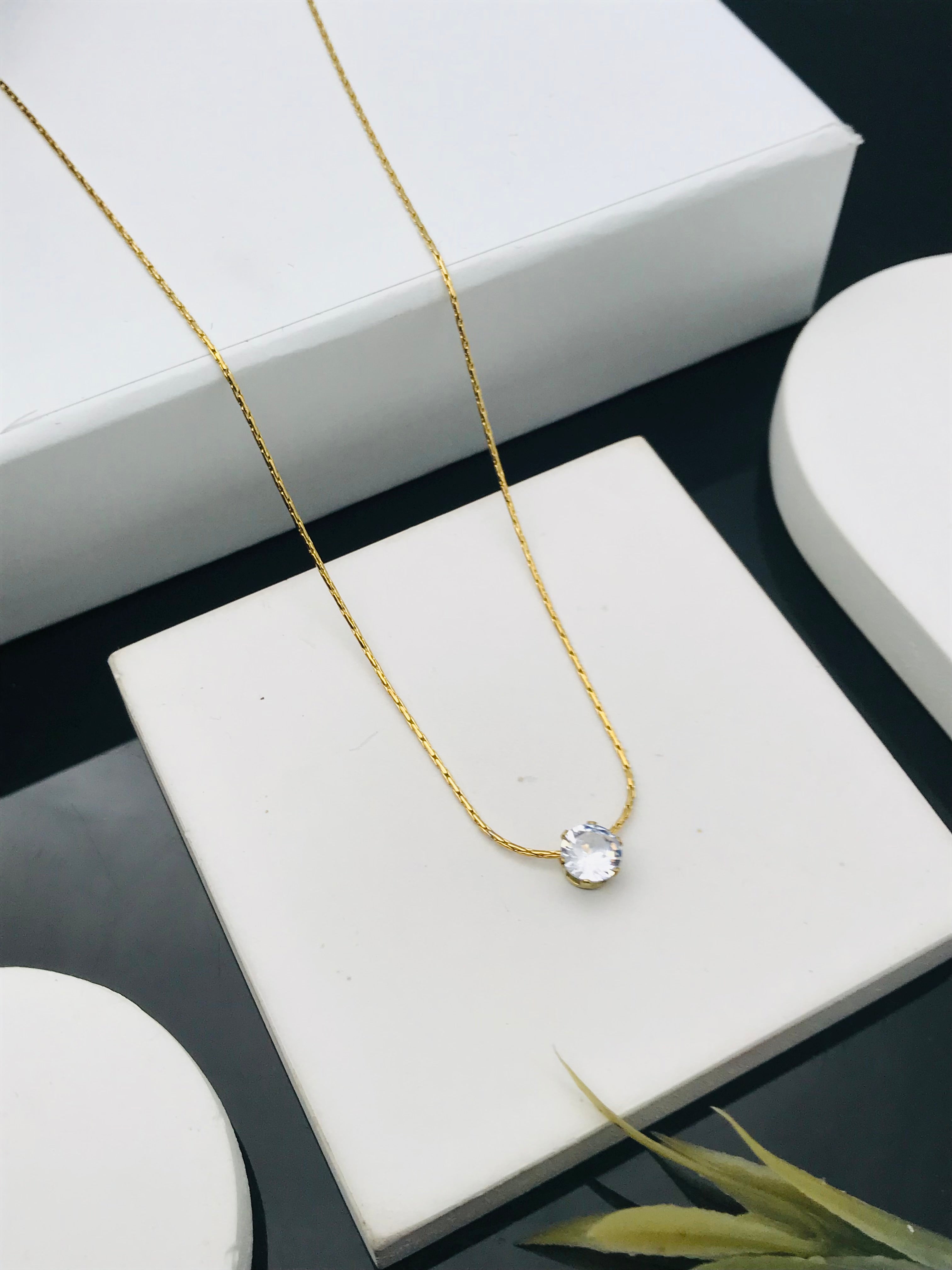 Soliter Necklace