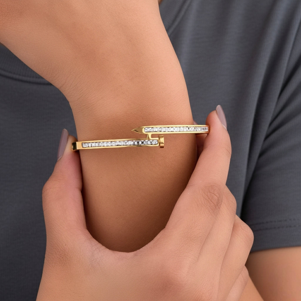 Pinola Gold Bracelet